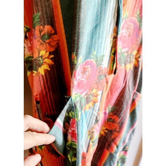 Crazy Train Multi Color Floral Hooded Top Large Lightweight Pockets NWTS - Picture 2 of 5
